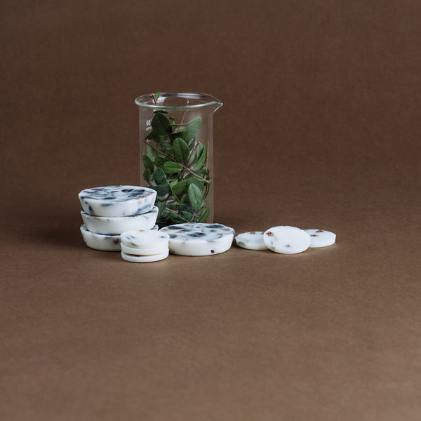 FOREST BERRIES SCENTED SOY WAX ROUNDS