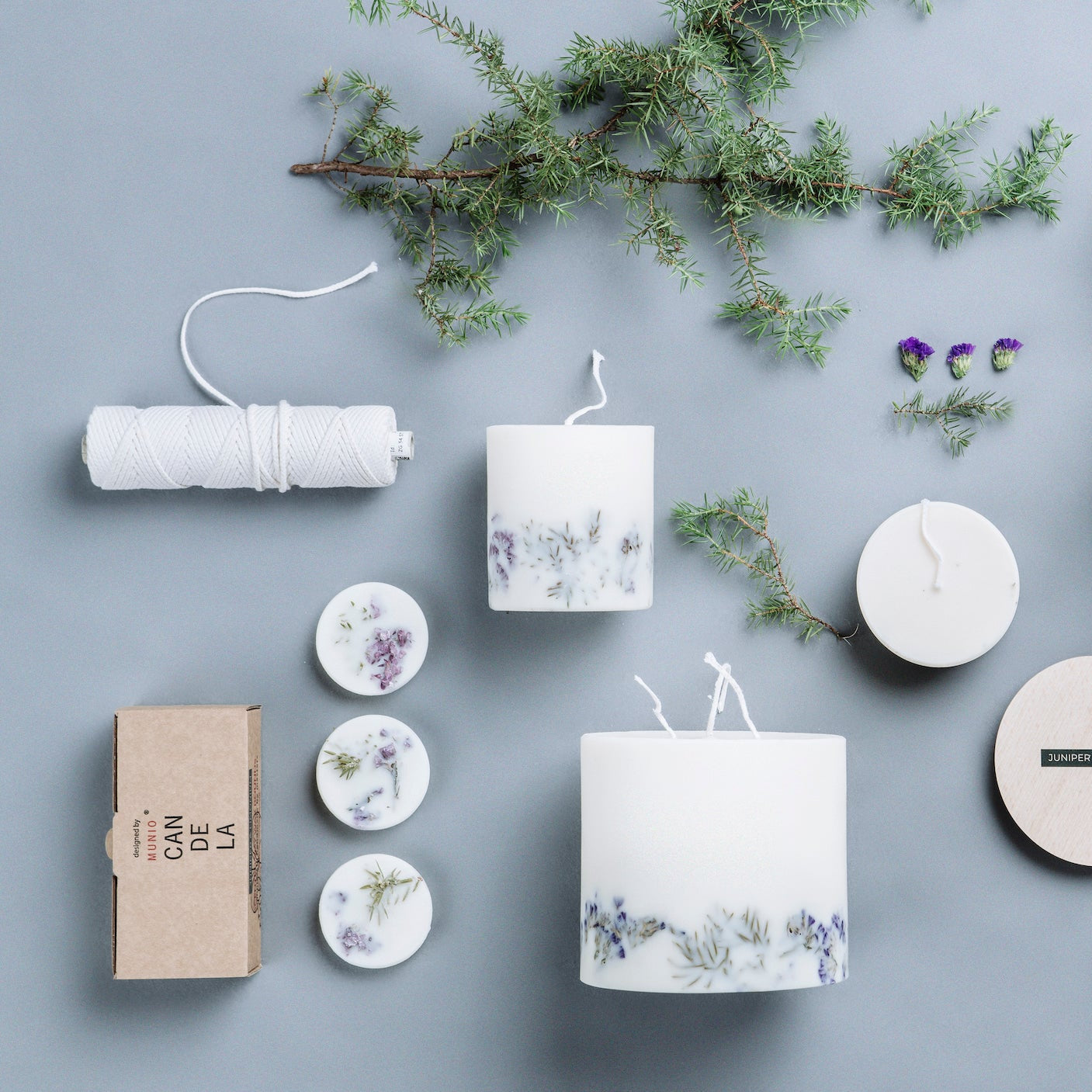 Juniper & limonium scented wax rounds