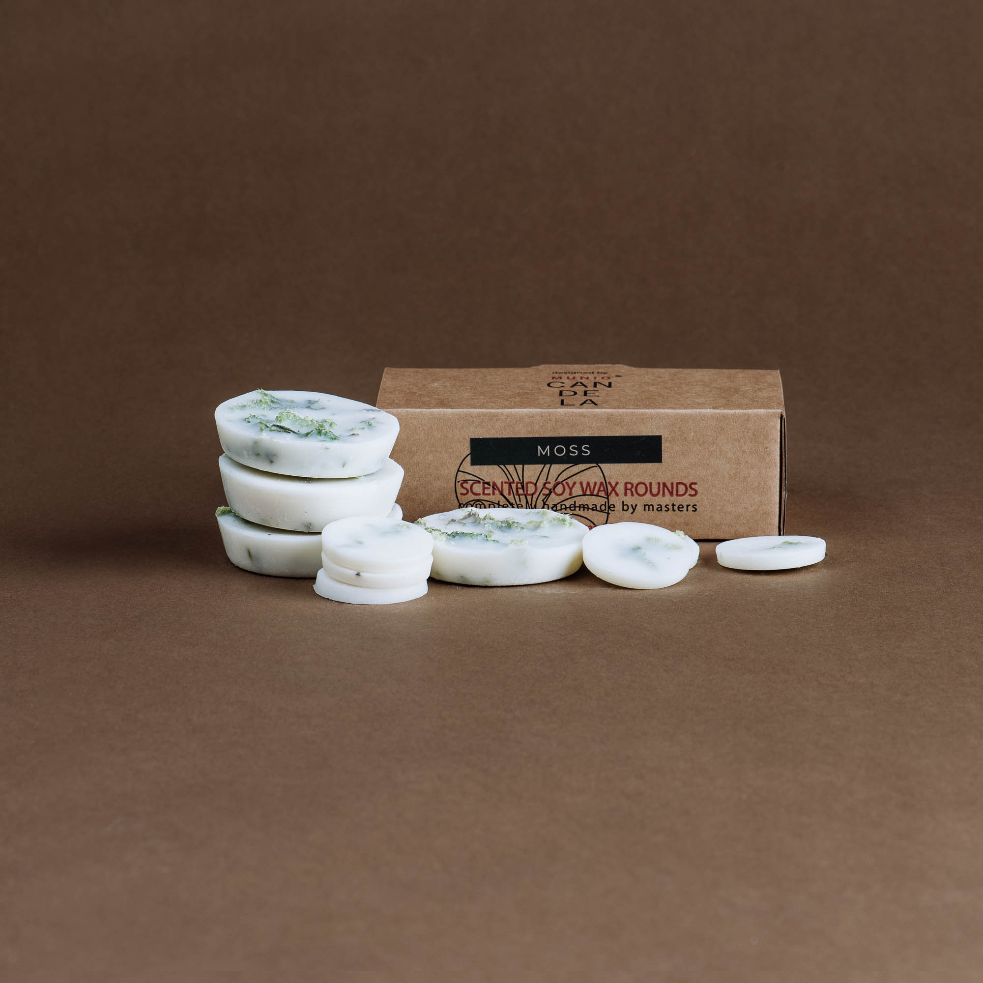 MOSS SCENTED SOY WAX ROUNDS